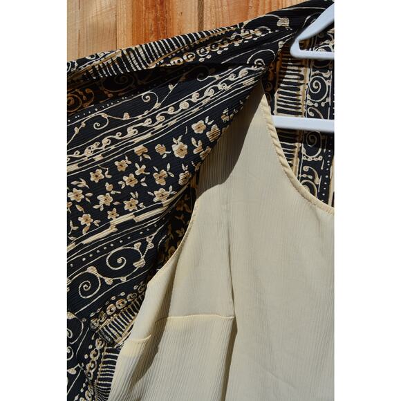 Vintage 1990s Notations Woman Twofer Hawaiian Shirt and Shell - Picture 3 of 6